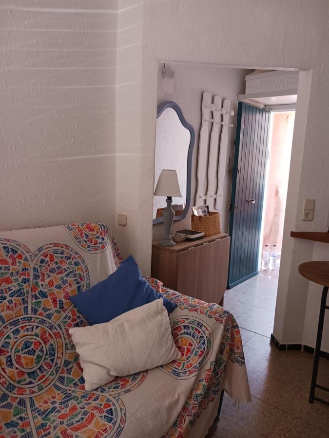 Petit apartament acollidor i lluminós amb terrassa L'Estartit Exterior foto