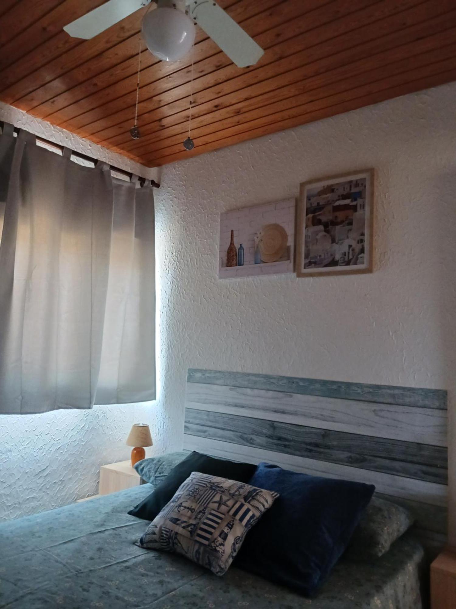 Petit apartament acollidor i lluminós amb terrassa L'Estartit Exterior foto